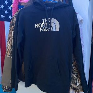 womens north face hoodie
